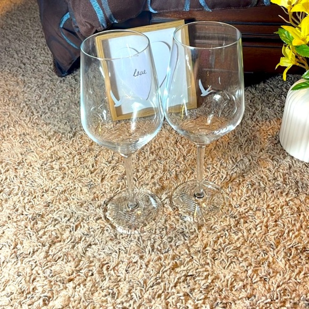 💘 A Pair of 2 Etched 13 oz Stemware! It’s Our Special Day Wine Toasting glasses